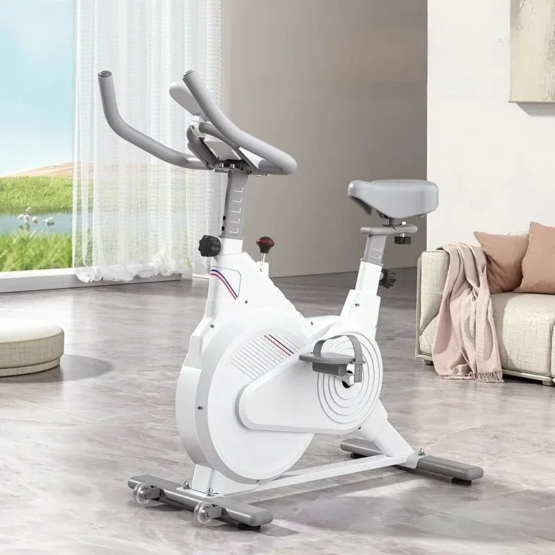 Czarne i białe rowery treningo – Exercise Bike Magnetic Resistance recenzja i cena